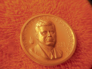 Finding the Value of an Unique JFK Commemorative Medal Elizabeth